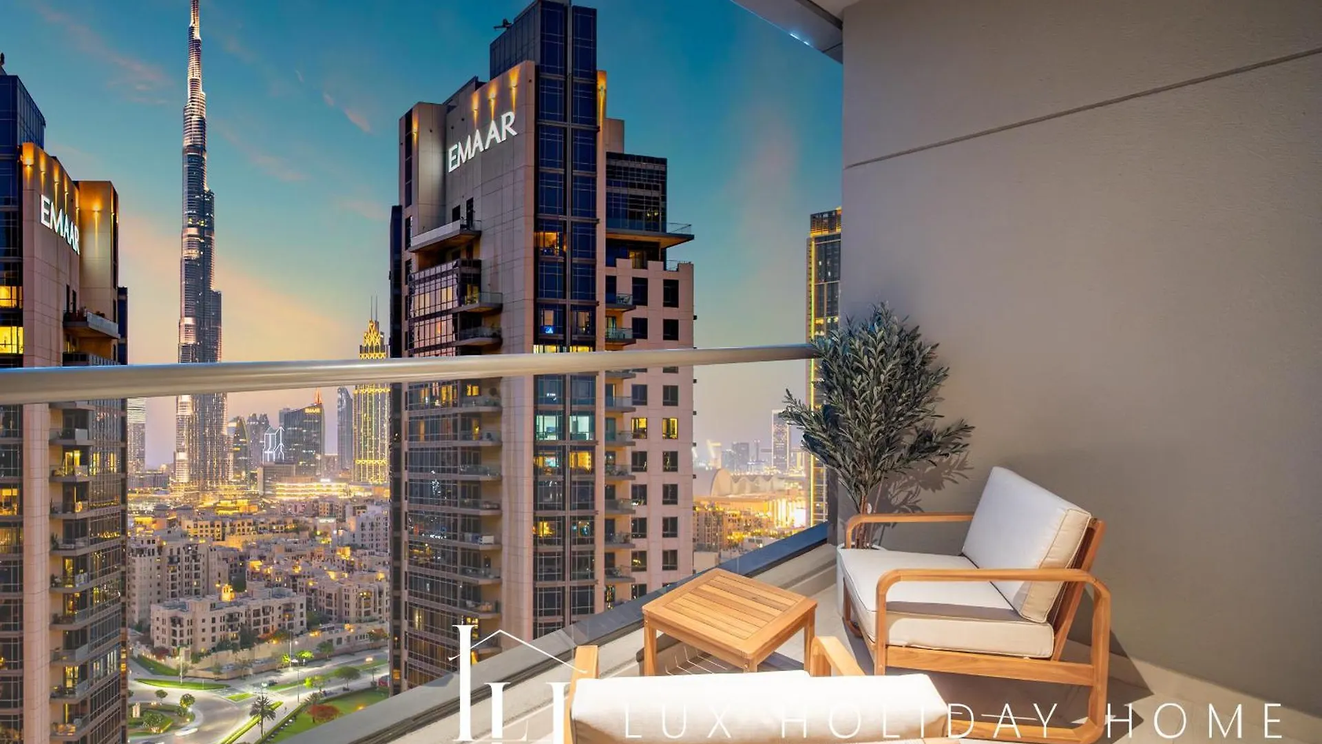 Lux The Burj Khalifa Downtown View Studio 2 Dubai Apartment